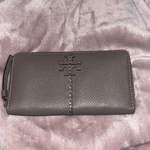 McGraw Zip Continental Wallet